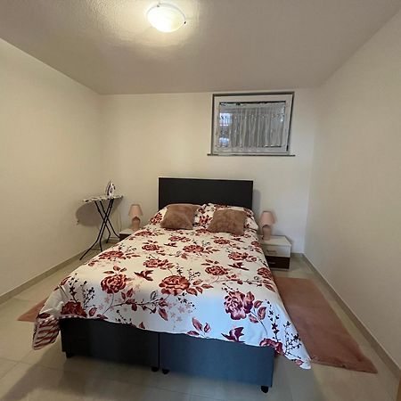 Apartma Azurre Postojna Eksteriør bilde