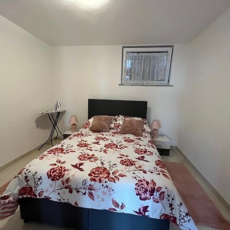 Apartma Azurre Postojna Eksteriør bilde