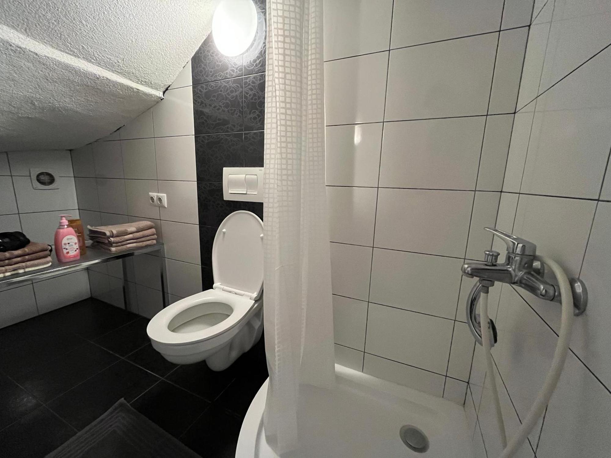 Apartma Azurre Postojna Eksteriør bilde